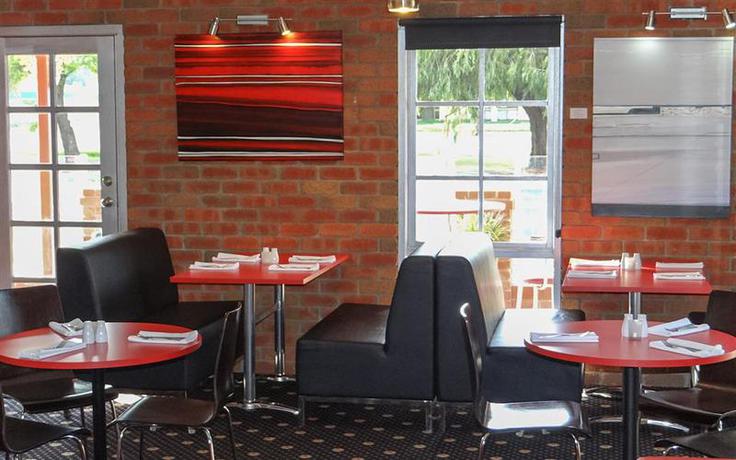 Imagen del bar/restaurante del Hotel Early Australian Motor Inn, Mildura. Foto 12