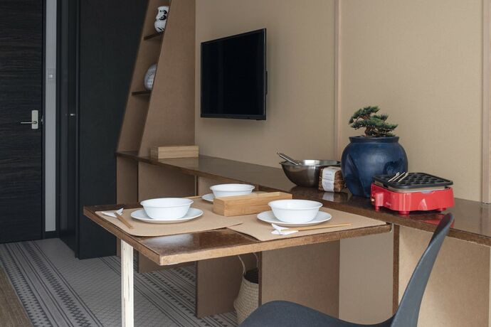Imagen de la habitación del Hotel Earthmans Osaka-jo. Foto 13