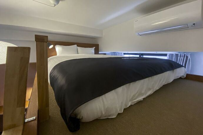 Imagen de la habitación del Hotel Earthmans Osaka-jo. Foto 27