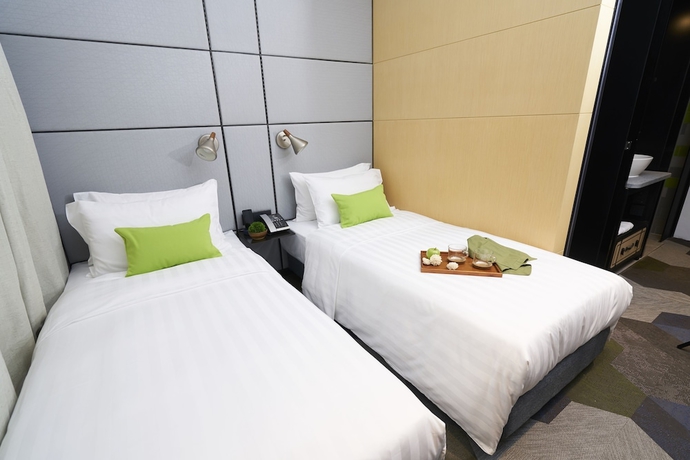 Imagen de la habitación del Hotel Ease Access Tsuen Wan. Foto 2