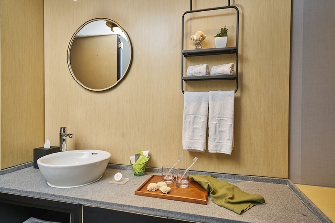 Imagen de la habitación del Hotel Ease Access Tsuen Wan. Foto 14