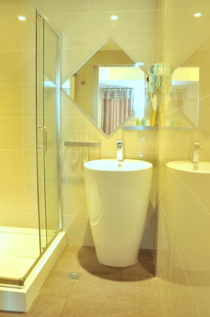 Imagen de la habitación del Hotel Ease. Foto 2