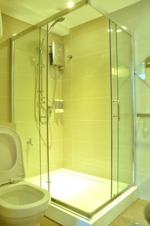 Imagen de la habitación del Hotel Ease. Foto 9