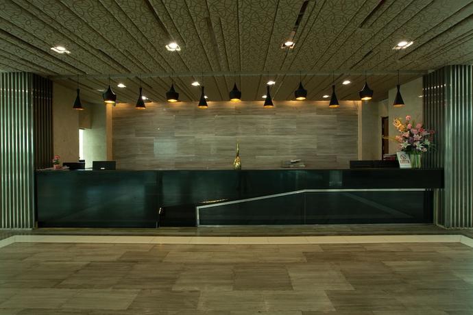 Imagen de los interiores del Hotel Ease Jomtien. Foto 18