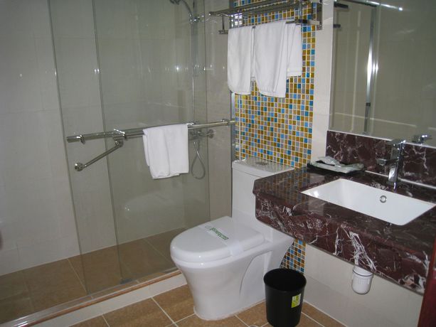 Imagen de la habitación del Hotel East Asia. Foto 3