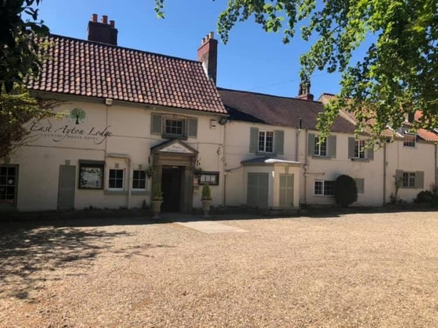 Imagen general del Hotel East Ayton Lodge. Foto 1