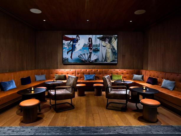 Imagen de los interiores del Hotel East Beijing. Foto 23