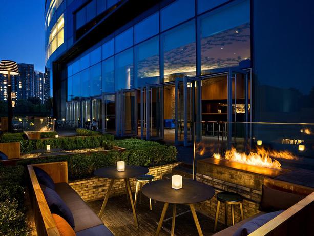 Imagen de los exteriores del Hotel East Beijing. Foto 20