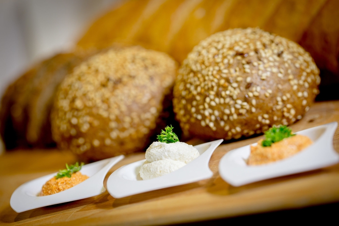 Imagen del bar/restaurante del Hotel East City Budapest. Foto 5