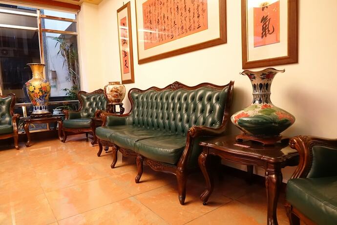 Imagen general del Hotel East Commercial Affairs. Foto 4