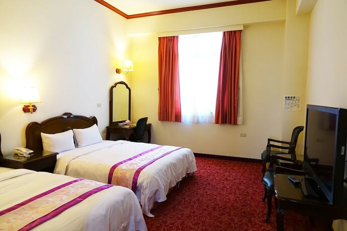 Imagen general del Hotel East Commercial Affairs. Foto 11