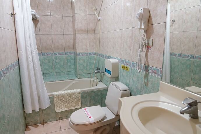 Imagen general del Hotel East Commercial Affairs. Foto 13