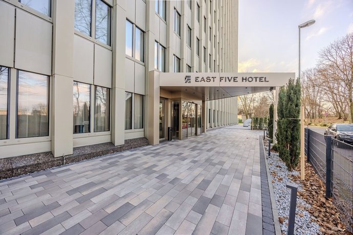 Imagen de los interiores del Hotel East Five Frankfurt Offenbach. Foto 15
