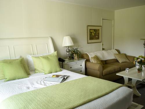 Imagen de la habitación del Hotel East Hampton House Resort. Foto 5