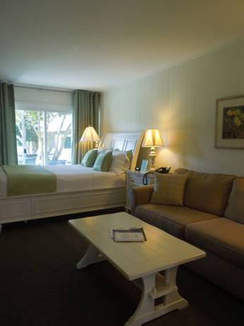 Imagen de la habitación del Hotel East Hampton House Resort. Foto 6