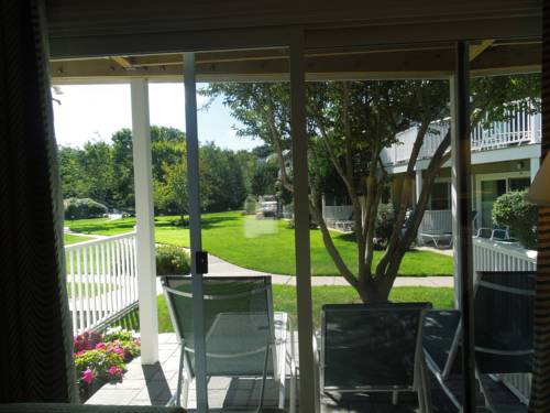 Imagen de la habitación del Hotel East Hampton House Resort. Foto 8