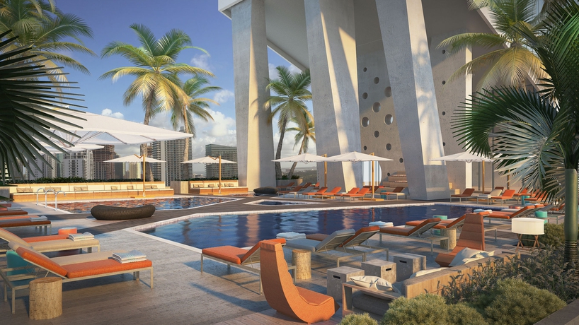 Imagen de la piscina del Hotel East Miami. Foto 13