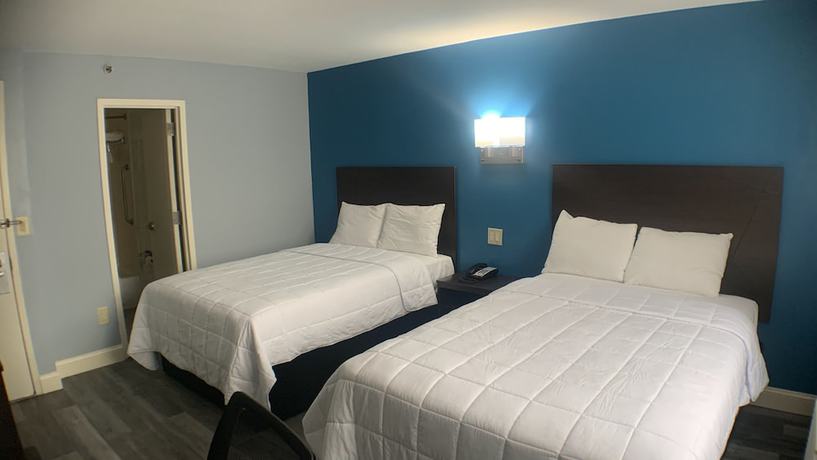 Imagen de la habitación del Hotel East New York Inn. Foto 4