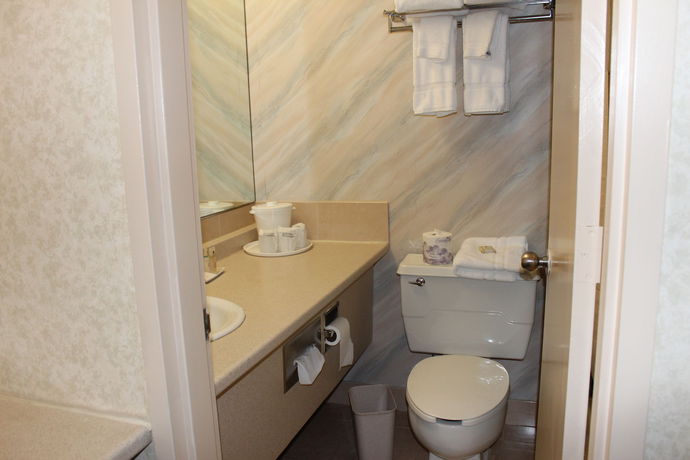 Imagen de la habitación del Hotel East Norwich Inn. Foto 9