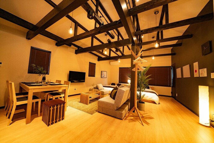 Imagen de la habitación del Hotel East One. Foto 17