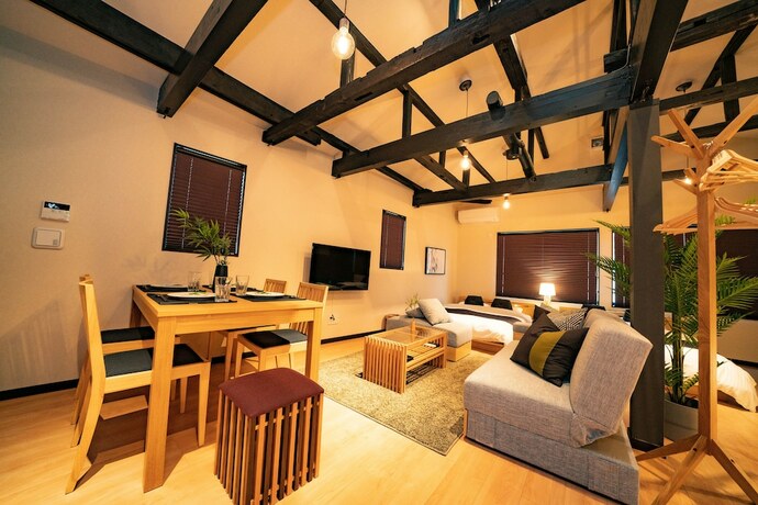 Imagen de la habitación del Hotel East One. Foto 23