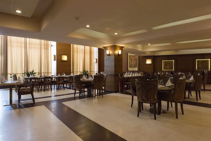 Imagen del bar/restaurante del Hotel East Park. Foto 4