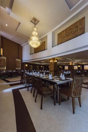 Imagen del bar/restaurante del Hotel East Park. Foto 7
