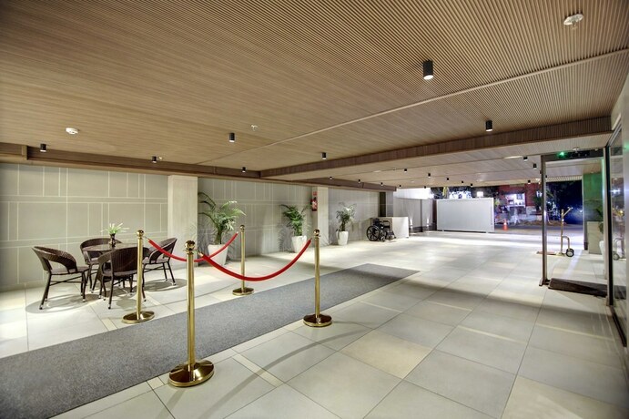 Imagen general del Hotel East Park Inn. Foto 3