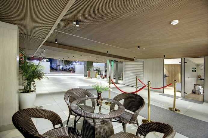 Imagen general del Hotel East Park Inn. Foto 11