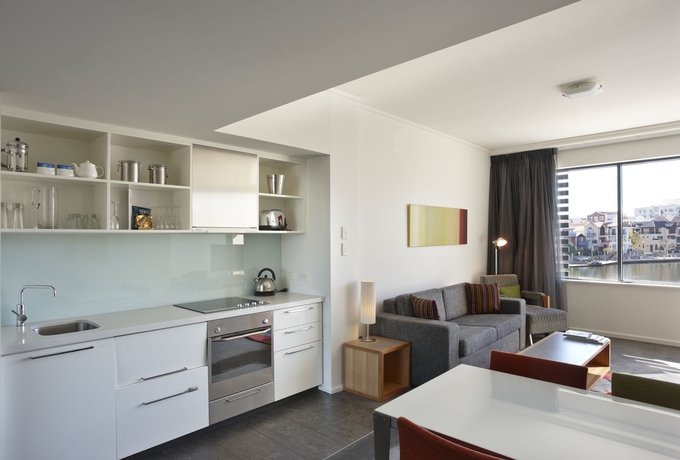 Imagen de la habitación del Hotel East Perth Suites. Foto 10