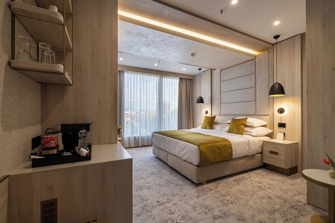 Imagen de la habitación del Hotel East Plaza. Foto 5