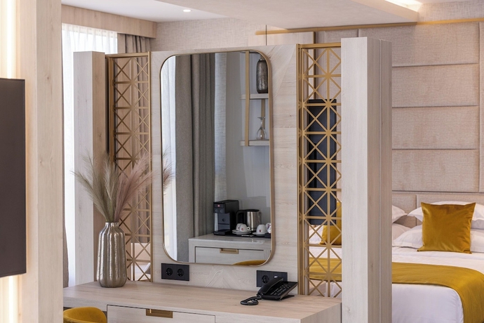 Imagen de la habitación del Hotel East Plaza. Foto 7