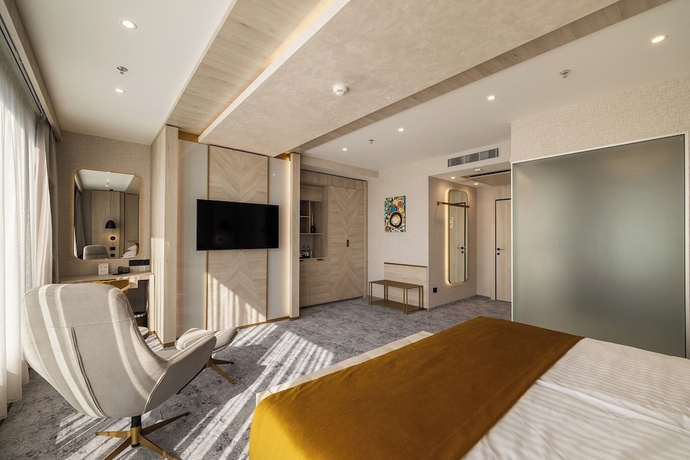 Imagen de la habitación del Hotel East Plaza. Foto 8