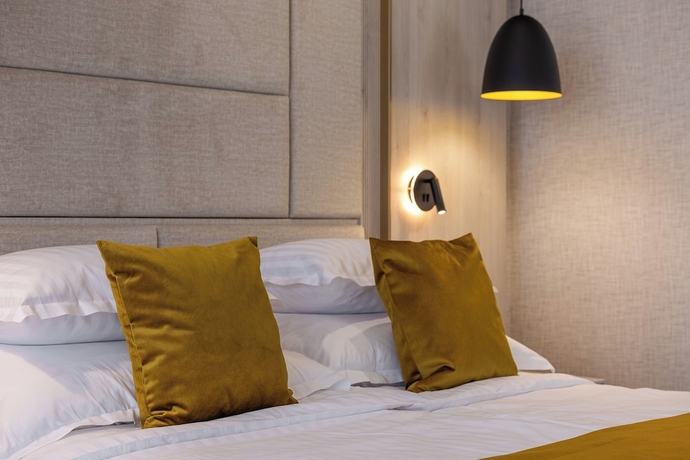 Imagen de la habitación del Hotel East Plaza. Foto 11