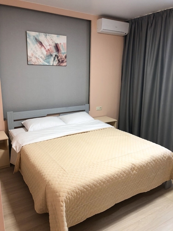 Imagen de la habitación del Hotel East Residence. Foto 10