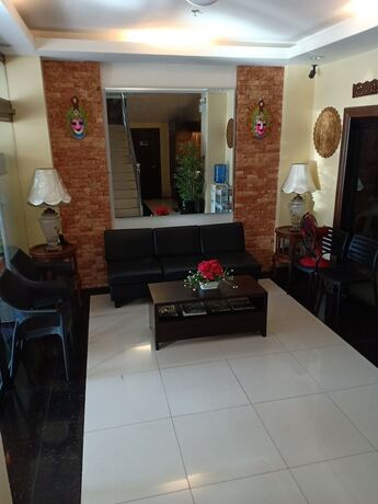 Imagen general del Hotel East Square Inn. Foto 3