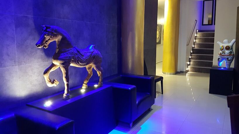 Imagen general del Hotel East Suites. Foto 3
