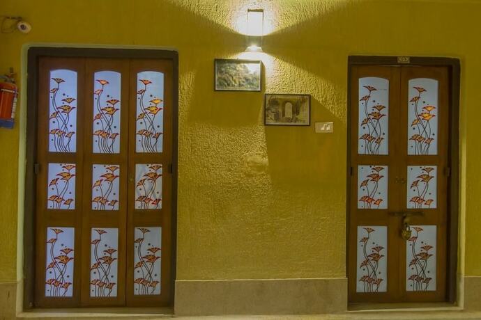 Imagen de los interiores del Hotel East View, Varanasi. Foto 12