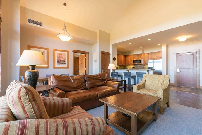Imagen general del Hotel East West Hospitality Tahoe. Foto 1