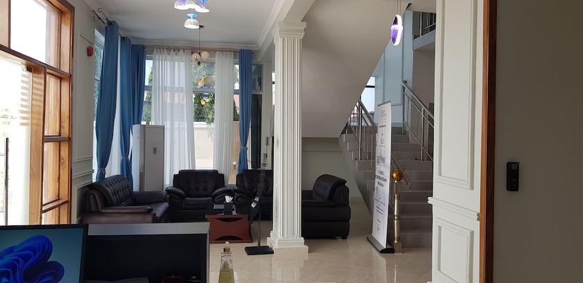 Imagen de los interiores del Hotel Eastern City. Foto 20