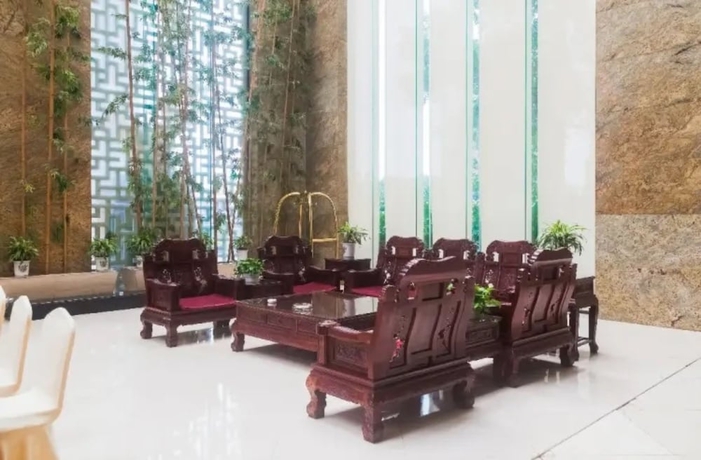 Imagen de los interiores del Hotel Eastern Five Continents. Foto 19