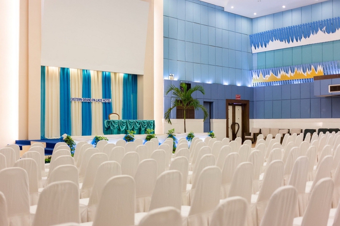 Imagen de los interiores del Hotel Eastern Grand Palace. Foto 12
