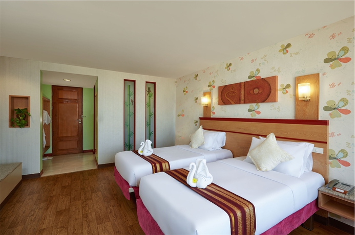 Imagen de la habitación del Hotel Eastern Grand Palace. Foto 4