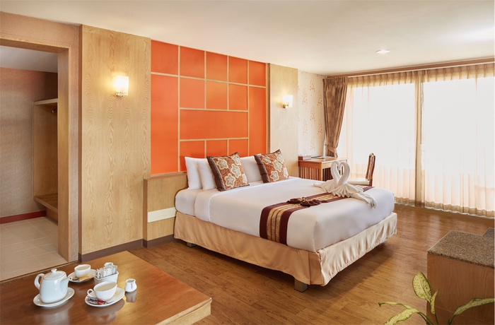Imagen de la habitación del Hotel Eastern Grand Palace. Foto 8