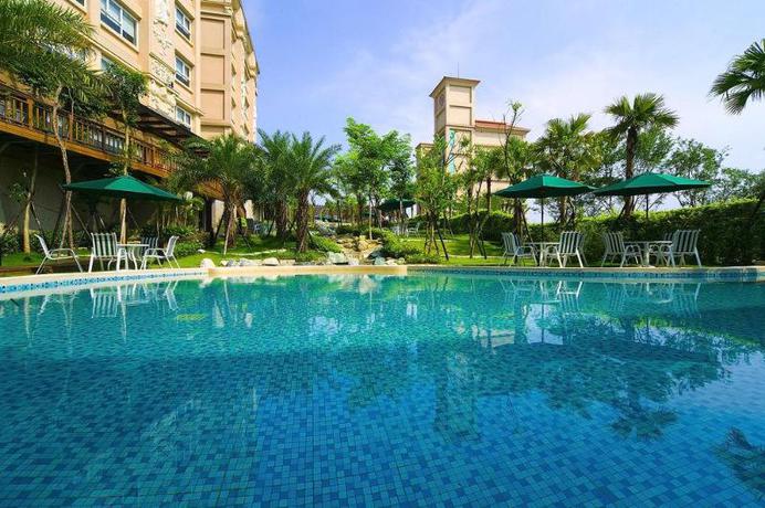 Imagen general del Hotel Eastern Hotels and Resorts Yangmei. Foto 3