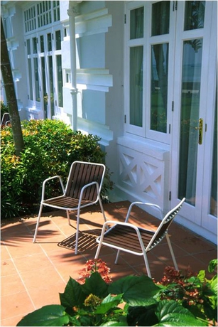 Imagen de los exteriores del Hotel Eastern and Oriental. Foto 11