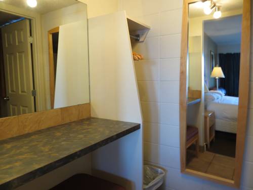 Imagen de la habitación del Hotel Eastglen Inn. Foto 3