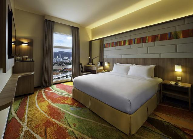 Imagen de la habitación del Hotel Eastin Penang. Foto 6