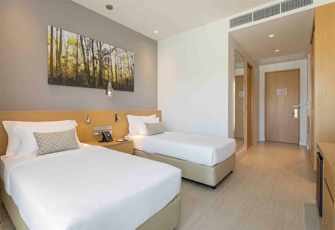 Imagen de la habitación del Hotel Eastin Thana City Golf Resort Bangkok. Foto 8