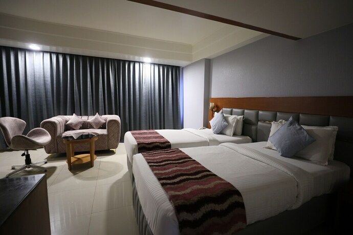 Imagen general del Hotel Eastins. Foto 1